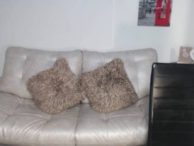 ブロードキャストスクリーンショット NicolleRivera