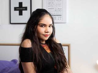 エロティックなビデオチャット NiiaBlake