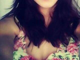 エロティックなビデオチャット niiikkaa