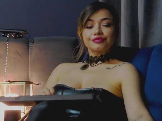 ブロードキャストスクリーンショット NikiBryce