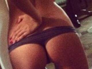 エロティックなビデオチャット nikolxx