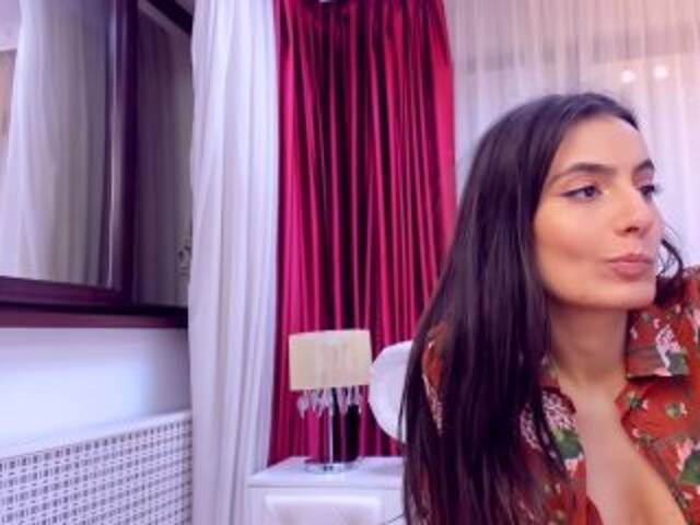 ブロードキャストスクリーンショット NinaCrystal