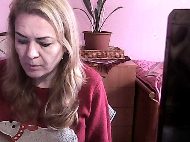 ブロードキャストスクリーンショット NinaKeil