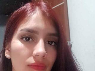 エロティックなビデオチャット ninalove18