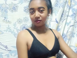 エロティックなビデオチャット Nisaina