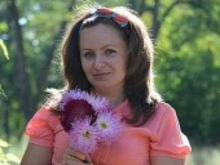 エロティックなビデオチャット nismiliya