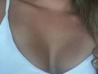 エロティックなビデオチャット nnefertiti