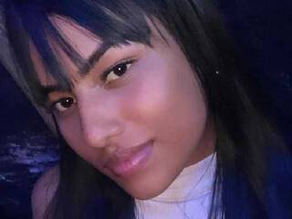 エロティックなビデオチャット NoahCampo