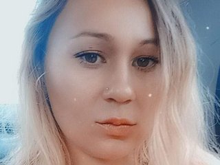 エロティックなビデオチャット NormaHall