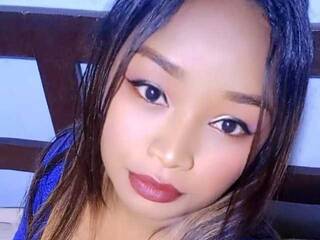 エロティックなビデオチャット Noumimi