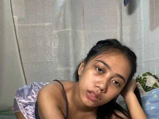 エロティックなビデオチャット Asian_Pinay23