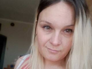 エロティックなビデオチャット Olesja1