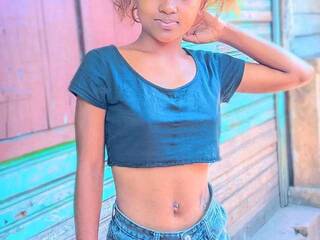 エロティックなビデオチャット Oliviaaa1