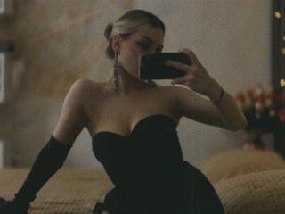 エロティックなビデオチャット OpulentSadist