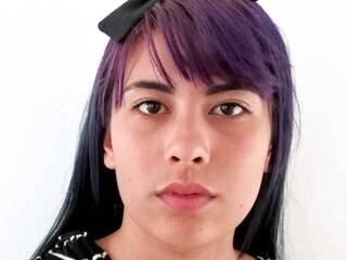 エロティックなビデオチャット orianacandy