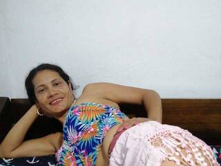 エロティックなビデオチャット OrianaFerrero