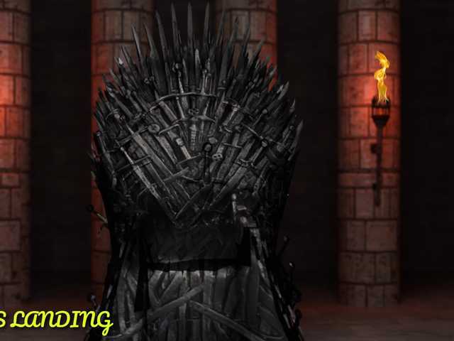 写真 pamella-stone Welcome to the iron throne!! DRAKHARIS!!!