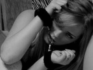 エロティックなビデオチャット pamellasky