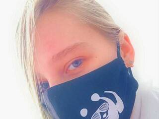 エロティックなビデオチャット Pandochka18