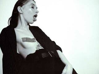 エロティックなビデオチャット Pandiora