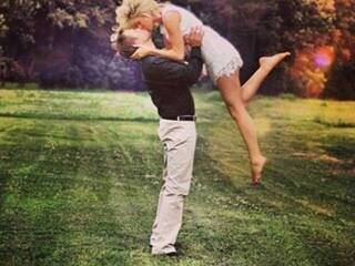 エロティックなビデオチャット ParadoxLime