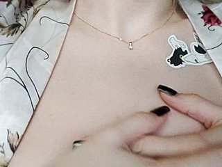 エロティックなビデオチャット Merry_Kitties