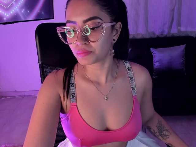 ブロードキャストスクリーンショット PaulinaBelush