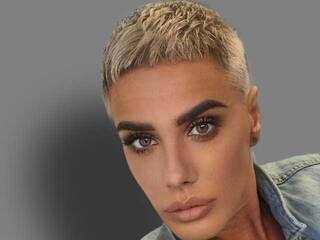 エロティックなビデオチャット Pauline7