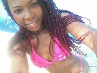 エロティックなビデオチャット pekehotblack