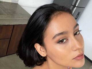 エロティックなビデオチャット PERCEPHONE