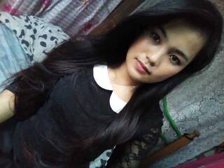 エロティックなビデオチャット PinayFlavor