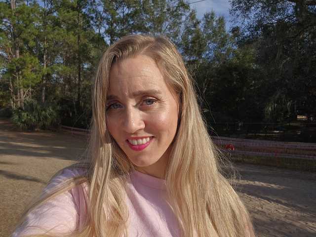 プロフィールの写真 Pinklipsskye69