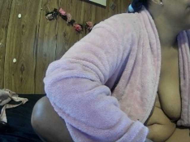写真 pinkrackz #american #usa #ebony #ass #titts #spit #twerk #pvt #cam