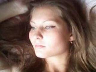 エロティックなビデオチャット pitunya333