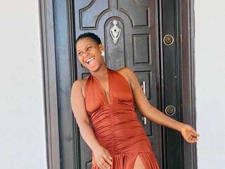 エロティックなビデオチャット Plumnjuicyxx