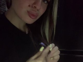 エロティックなビデオチャット Polichkaaaa