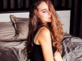 エロティックなビデオチャット polinali