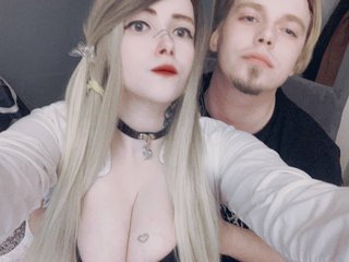 エロティックなビデオチャット PollyandMatt
