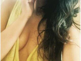 エロティックなビデオチャット PornostarBum