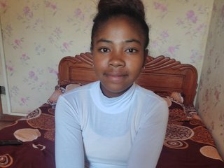 エロティックなビデオチャット Pretty12a