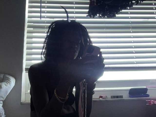 ブロードキャストスクリーンショット pretyprissy