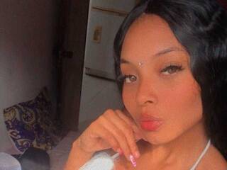 エロティックなビデオチャット Princesshot06