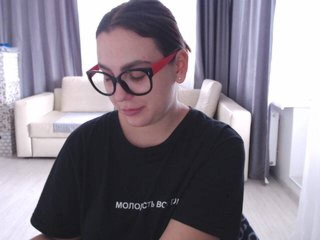 ブロードキャストスクリーンショット PuffyEva