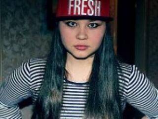 エロティックなビデオチャット pupsylady94