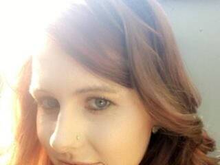 エロティックなビデオチャット QueenKandy