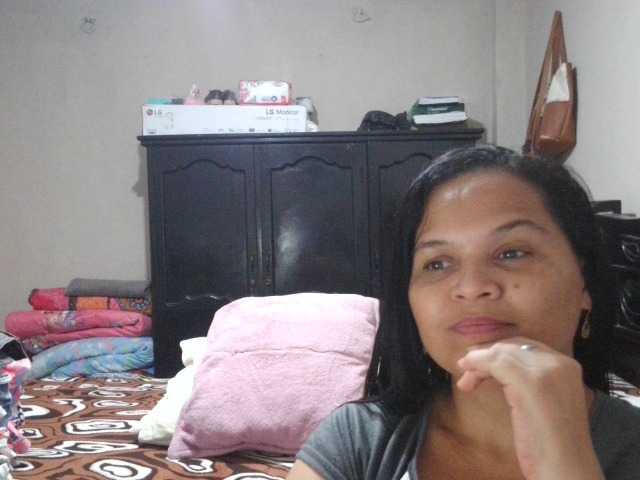 ブロードキャストスクリーンショット QueenNight