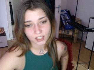 エロティックなビデオチャット RacyRoby