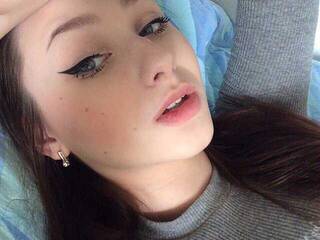 エロティックなビデオチャット Rainbow-Cat