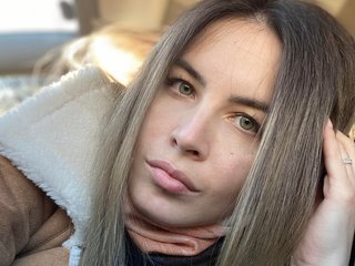 エロティックなビデオチャット Raisa1gee