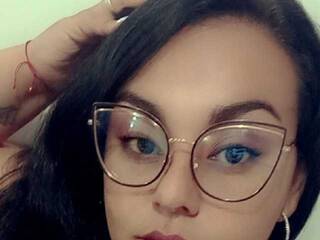 エロティックなビデオチャット RandaCurvy